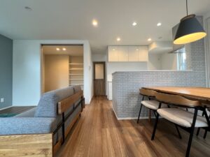 札幌市西区西野6条8丁目(区画1)「販売型モデルハウス」リビングダイニング＋S